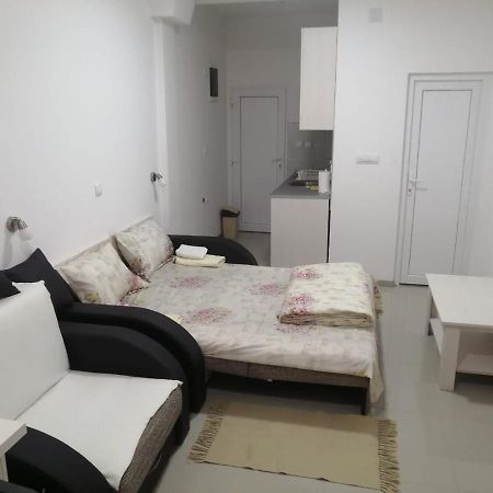 Apartment Maka 3 سوكو بانيا المظهر الخارجي الصورة