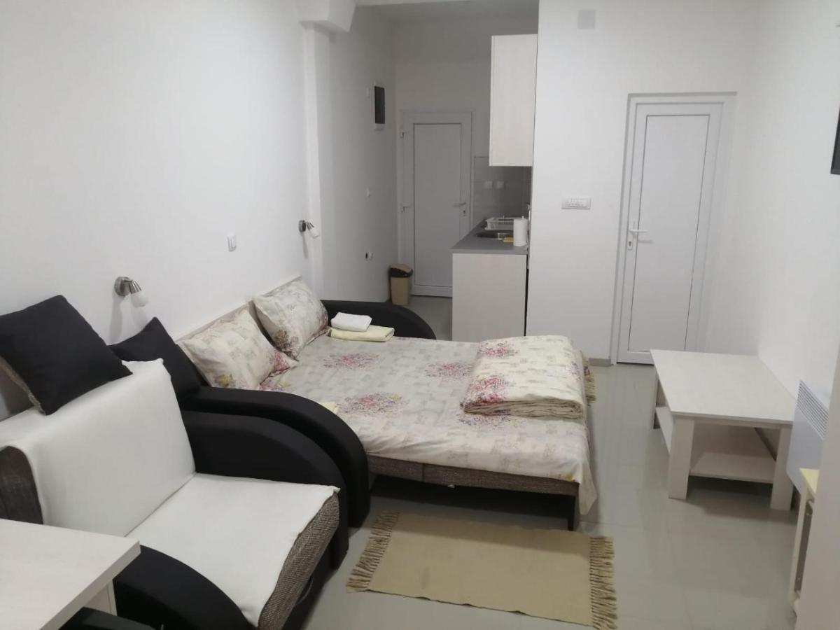 Apartment Maka 3 سوكو بانيا المظهر الخارجي الصورة